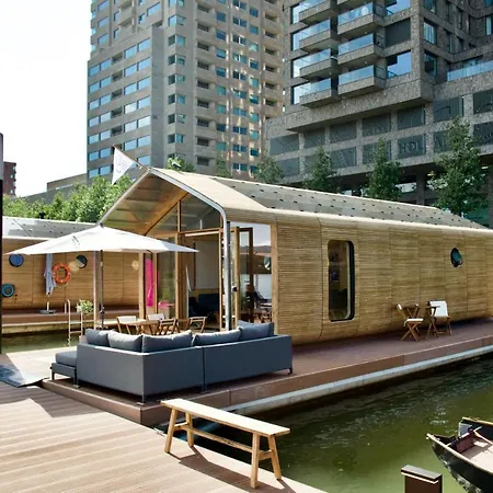 Wikkelboats At Floating Rotterdam Rijnhaven Vila Exterior foto