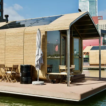 Wikkelboats At Floating Rotterdam Rijnhaven Vila Exterior foto